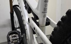 Commencal meta V5 Size L kaufen in Fribourg #3 | velomarkt.ch