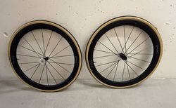 Hunt Aerodynamicist 44/46 UD Carbon SRAM XDR | 4 Monate alter Laufradsatz | velomarkt.ch