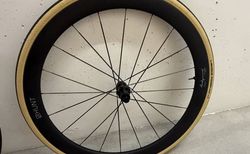 Hunt Aerodynamicist 44/46 UD Carbon SRAM XDR kaufen in Zug #3 | velomarkt.ch