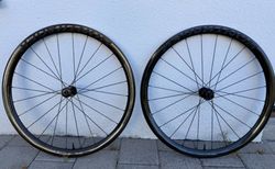 Bontrager Aeolus RSL 37 Laufradsatz | Leichter Carbon Laufradsatz für Disc | velomarkt.ch