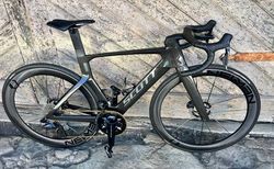🚴 Scott Foil RC10 / Pro | 2 Monate ALT, Neuwertig mit hochwertigen Upgrades | velomarkt.ch