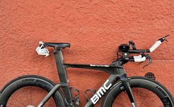 BMC Timemachine tm01 Triathlonrad – inkl. DT Swiss & Scheibe! | TT-Bike für ambitionierte Amateur-Triathtleten | velomarkt.ch