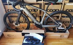 GRAVEL RENNVELO E-BIKE 500W | wie neu | velomarkt.ch
