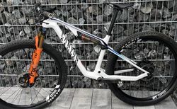 Canyon Lux CF SLX 9 TEAM kaufen in Ticino #4 | velomarkt.ch