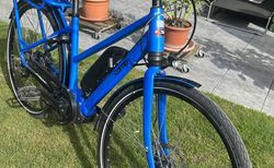 Damen E-Bike | schönes E Bike Marke Stöckli | velomarkt.ch