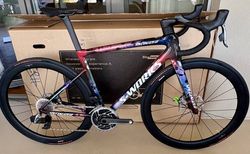 (New) Specialized Tarmac SL8 2025 size 54 Sram Red AXS DI2 2 | (New) Specialized Tarmac SL8 2025 size 54 Sram Red | velomarkt.ch