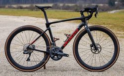 Specialized Roubaix Gr. 54 | Ultegra Di2 | Bontrager Aeolus Pro 51 Carbon | Verkaufe Top-Setup aufgrund Neuanschaffung | velomarkt.ch