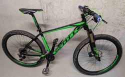 SCOTT SCALE 750 - Hardtail - 27.5 Zoll - black/green - M bis 180cm | Frontgefedertes 27.5 Zoll Aluminium Mountainbike | velomarkt.ch