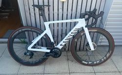 2024 Canyon Aeroad CF SLX 8, Grösse S | 2024 Canyon Aeroad CF SLX 8, Grösse S | velomarkt.ch