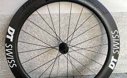 DT Swiss ARC 1100 DICUT 62 Carbon Laufradsatz – Top Zustand | Schneller und leichter DT Swiss ARC 1100 DICUT 62 | velomarkt.ch