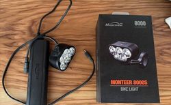 Neuwertige Magicshine Monteer 8000 mit neuster Akkugeneration | Neuwertige Magicshine Monteer 8000 | velomarkt.ch