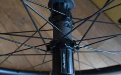Carbon Laufradsatz, Scope S4, 45mm, Rennrad/Gravel, Tubeless kaufen in Jura #4 | velomarkt.ch