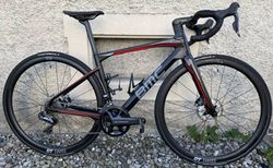 BMC Roadmachine 01 Three Carbon Di2 Gr47 | BMC Roadmachine 01 Di2 47 | velomarkt.ch