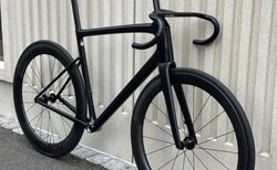Frameset S-Works Tarmac SL8 Custom Paint "Stealth" 58 kaufen in Aargau #2 | velomarkt.ch
