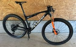 Trek Supercaliber | Customaufbau | velomarkt.ch