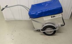 Veloanhänger/Handwagen mit Vollgummi Rädern für Verträger | Veloanhänger/Handwagen mit Vollgummi Rädern für Ve | velomarkt.ch