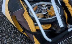 Hundeanhänger Burley Tail mit 3.tem Rad kaufen in Zurich #3 | velomarkt.ch