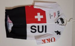 Original Schweizer Nationalmannschaft | Fabrikneu Assos Gr. S | velomarkt.ch