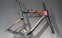 PINARELLO DOGMA F FRAMEKIT 53 G110 - LUXTER RED GOLD | F196-31176 | velomarkt.ch