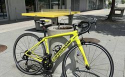 Cannondale Synapse Carbon | Gut erhaltenes Rennvelo mit Shimano Zubehör | velomarkt.ch