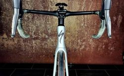 Specialized S-Works Venge SRAM Red eTap AXS | Specialized S-Works Venge SRAM Red eTap AXS | velomarkt.ch