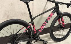SCOTT SCALE GRAVEL RC | SCOTT SCALE GRAVEL RC - SEHR WENIGE KM (ZIRKA 500) | velomarkt.ch