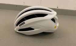 Uvex Surge Aero Helm weiss kaufen in Berna #2 | velomarkt.ch