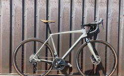 Scott Addict Carbon Gravelbike | ab grossem Service | velomarkt.ch
