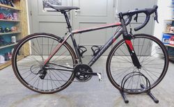 Rennvelo Wilier Triestina Montegrappa - Ab Service | Ehemaliges Kuriervelo, gut im Schuss | velomarkt.ch