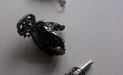 Shimano GRX DI2 Front + Rear Dereilleur plus Battery kaufen in Zurich #2 | velomarkt.ch