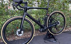 BMC Roadmachine 01 Four Di2 - Gr. 56 | Tolles Performance-Endurance-Rennvelo | velomarkt.ch