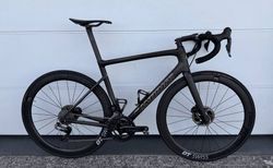 S-Works Tarmac SL6 Disc | Sehr schönes klassisches Rennrad | velomarkt.ch
