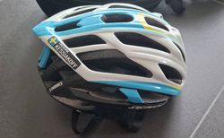 Zwei originale Teamhelme für Sammler kaufen in Schaffhouse #2 | velomarkt.ch