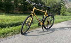 Robustes Touren- und Stadtvelo | Ein «Fernweh» direkt ab Service mit Equipment | velomarkt.ch