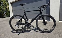 SCOTT Addict RC 20 | Renner mit SRAM force 2x12 AXS und Zipp 303 Räder | velomarkt.ch