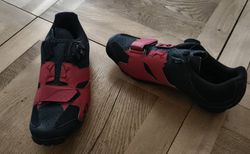 GIRO Bike Schuhe, Gr40 | GIRO Bike Schuhe, Gr40 | velomarkt.ch