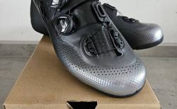 Angebot von neuen Schuhen wegen Lagerumschlag kaufen in Zurich #3 | velomarkt.ch