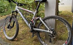 Scott Genius 40 All-Mountain | ideales Mountainbike für alle Strecken | velomarkt.ch