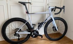 BMC SLR 01 Neuwertig Powermeter Ultegra Roval Rapid CLX Gr 56 | BMC SLR 01 Neuwertig Powermeter Ultegra Roval | velomarkt.ch