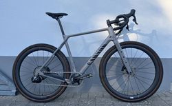 Canyon Grizl CF SL 7 SRAM eTap AXS mit vielen Upgrades | Reserve 40/44 GR mit tune Naben, Hope Bremsen,Enve | velomarkt.ch