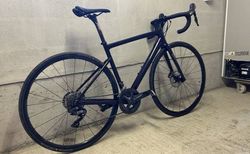 Specialized Tarmac Comp Disc SL6 – Gr. 52 – komplett Ultegra – Schwarz/Violett kaufen in Schwyz #2 | velomarkt.ch