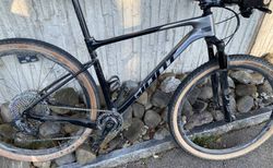 Giant Leichtbau Sram XX1 / Carbon Leichtbauteile | Giant Leichtbau Sram XX1 / Carbon Leichtbauteile | velomarkt.ch
