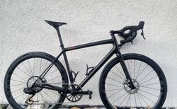 Specialized S-WORKS Aethos - Grösse 56 | 6,3 kg | SRAM RED AXS 1x12 | AERYCS Aero WT-40 | velomarkt.ch
