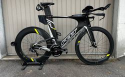 Felt iA2 Triathlonvelo | Sehr schnelles und zuverlässiges Triathlonvelo: | velomarkt.ch