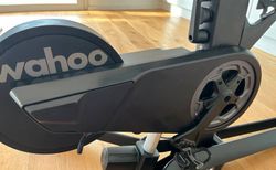 Wahoo KICKR Bike V1 (inklusive Zubehör) kaufen in Solothurn #2 | velomarkt.ch