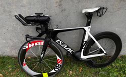 Isaac Muon TT Carbon, Shimano Di2 Ultegra, Grösse M | Isaac Muon TT Carbon, M, Di2 Ultegra, top gepflegt | velomarkt.ch