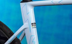 Cube Litening C:68X AIR Limited Edition | SRAM Force AXS Gruppe, AERYCS AERO WT-40 LRS | velomarkt.ch