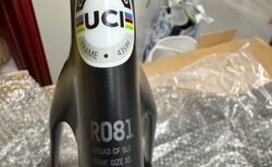 Canyon Aeroad CF SLX Size XS | Verkaufe Rahmen und Gabel vom Canyon Aeroad CF SLX | velomarkt.ch