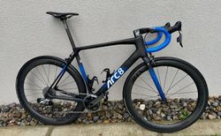 ARC8 Escapee Rennvelo | superleichtes Top-Rennvelo, 6,5kg inkl. Pedale | velomarkt.ch