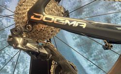 Pinarello Dogma F Luxter Red Gold Size 59.5 Dura-Ace kaufen in Zürich #3 | velomarkt.ch